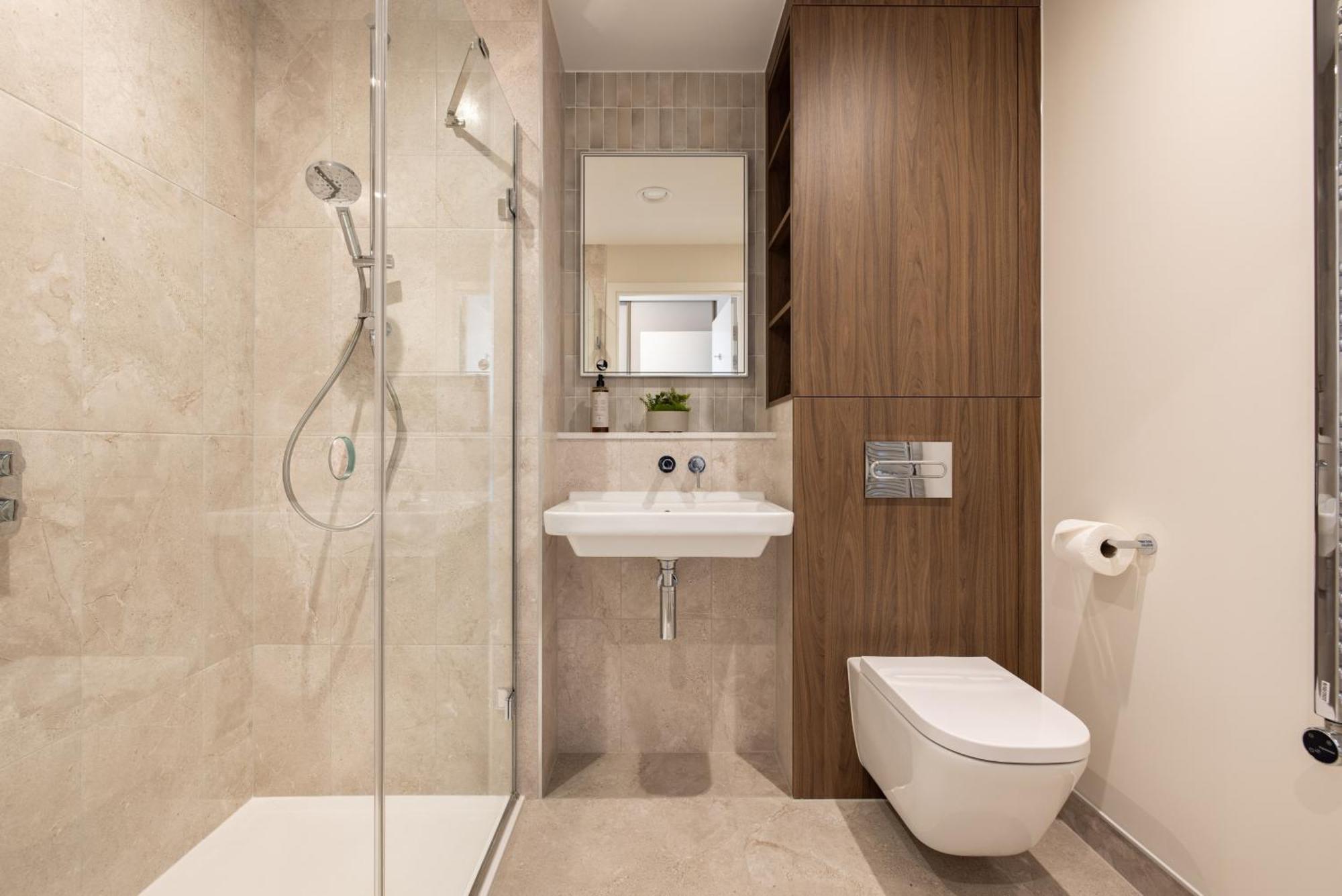 Charles Hope London Greenford Exterior photo